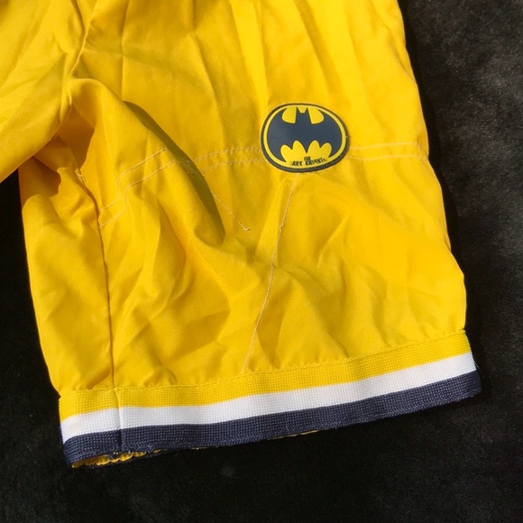 DC Comics Batman Yellow Polyester Wind Shorts Elastic Waist Boys 3T Bat Emblem - Picture 5 of 8